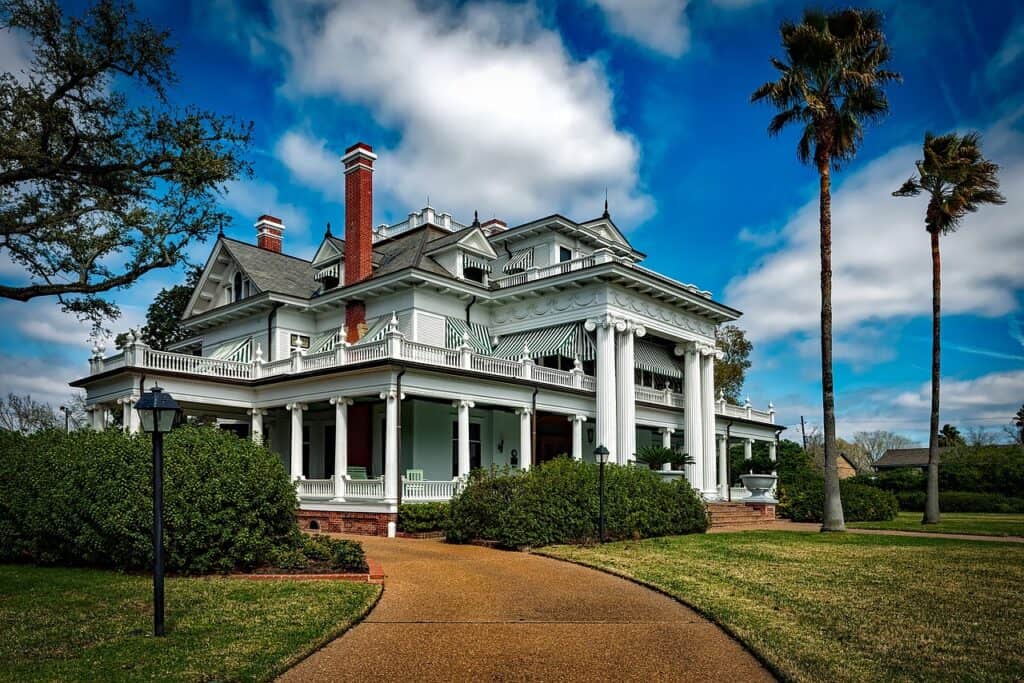 historic home in Beaumont, TX