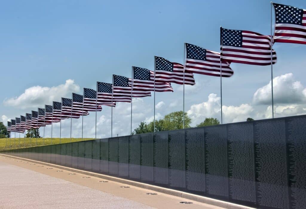 Memorial Day Vs. Veterans Day